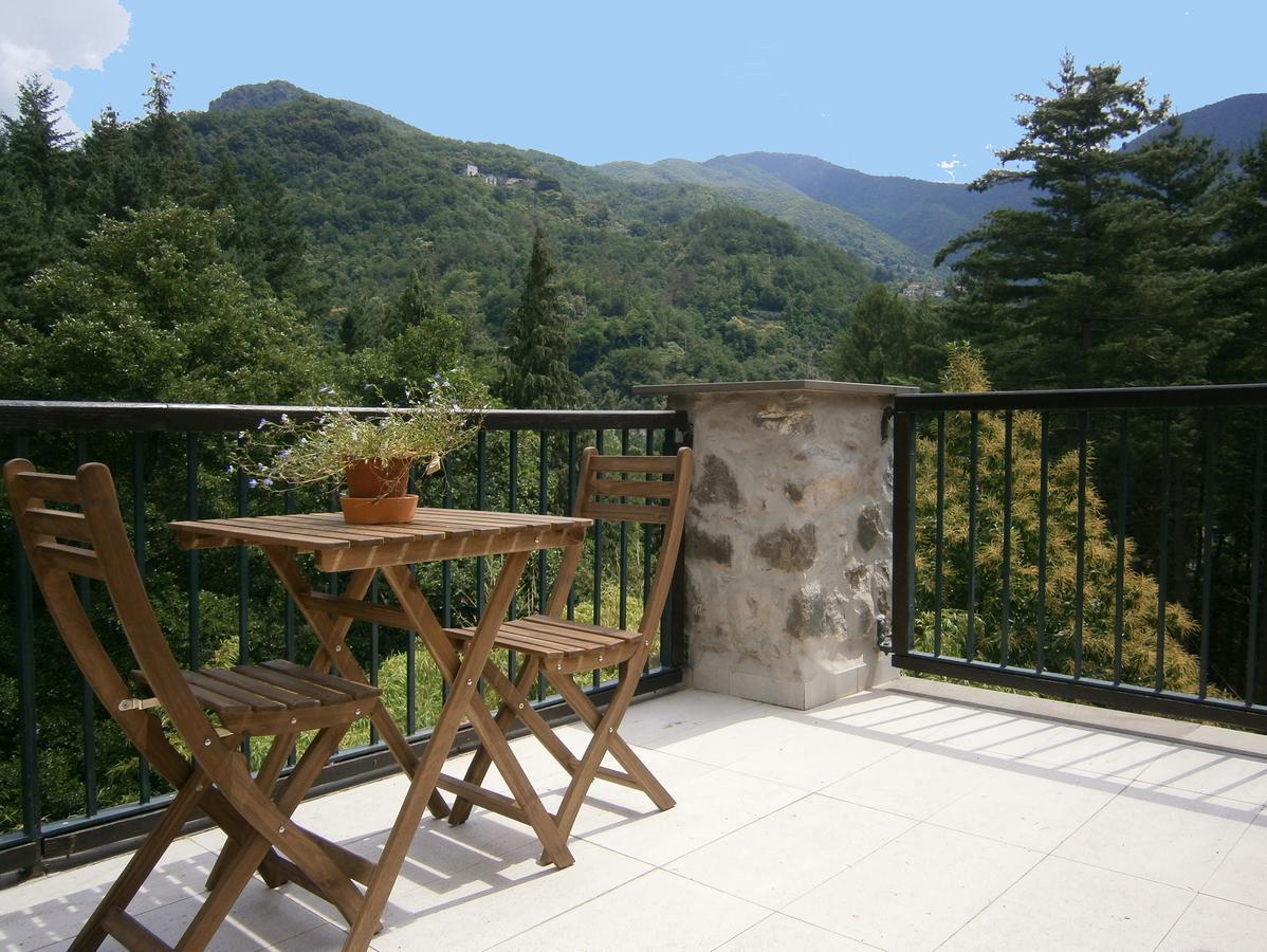 Il Bosco Di Campo Marzano Rooms & Apartments Borzonasca Exterior photo